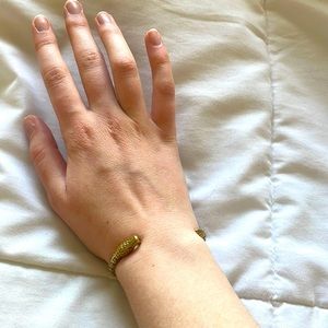 Verameat snake cuff bracelet - gold